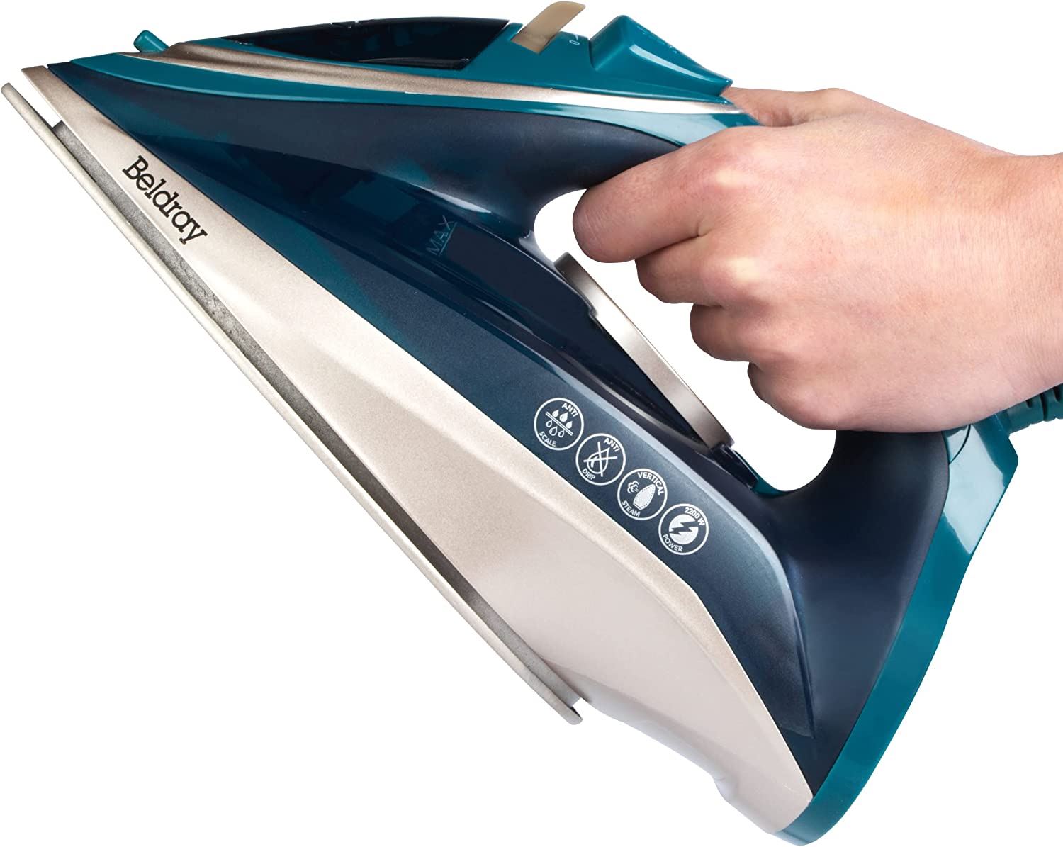 How to Use a Steam Iron Properly: A Pro’s Guide