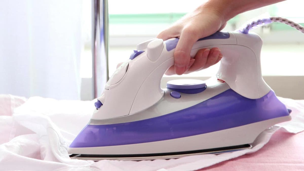 The Ultimate Guide to Customer Reviews Before Buying a Steam Iron